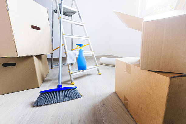 Move In/Out